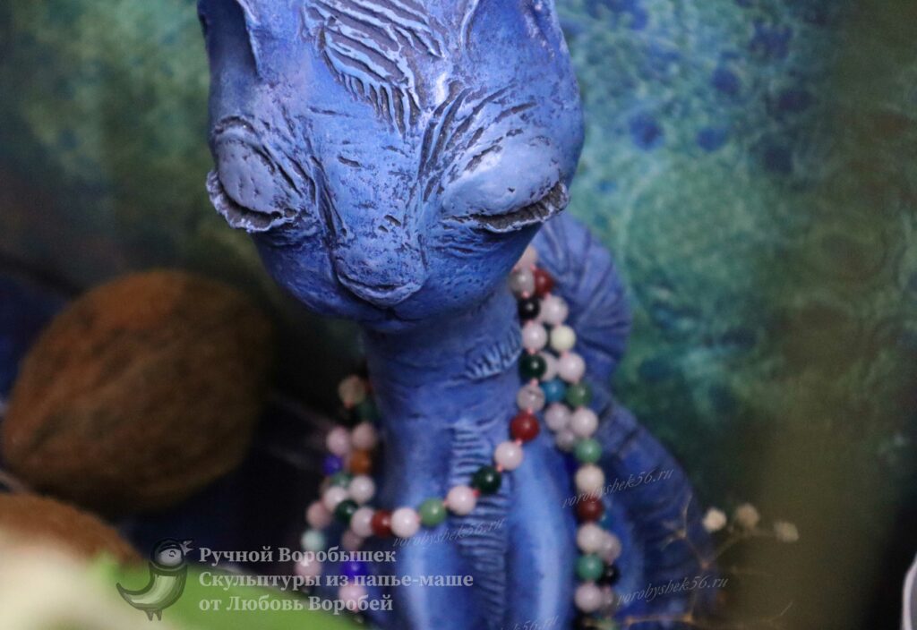синий кот котик цветная фигурка смешной кот скульптура купить мультяшный голубого цвета подарок купить оренбург ручная работа